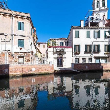 LN Luxe Apartment Venice Canal View Extérieur photo