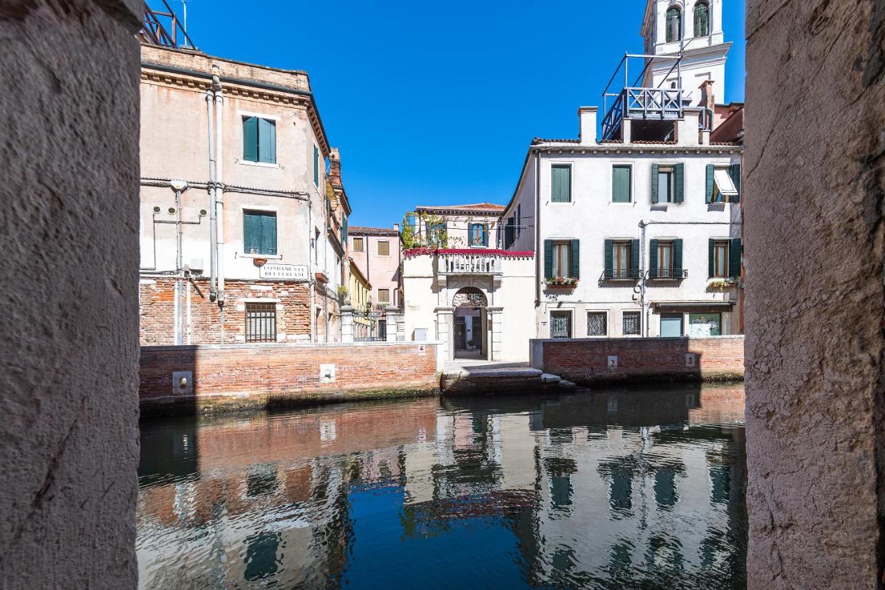 LN Luxe Apartment Venice Canal View Extérieur photo