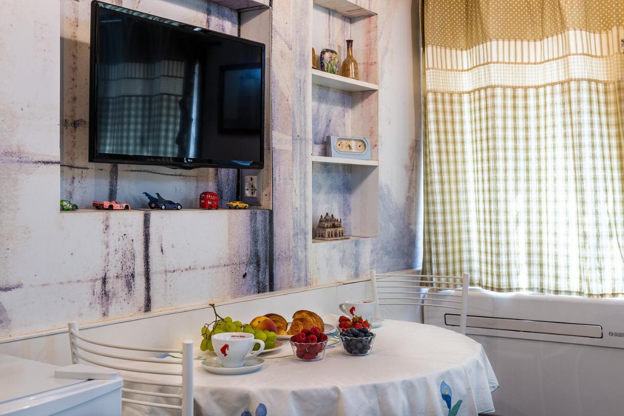 LN Luxe Apartment Venice Canal View Extérieur photo
