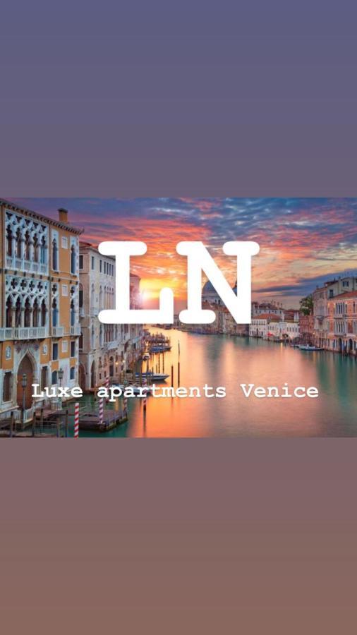 LN Luxe Apartment Venice Canal View Extérieur photo